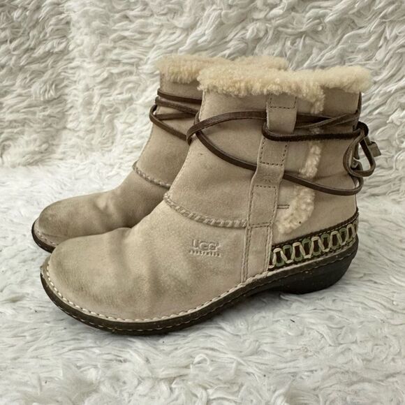 UGG Australia COVE Short Ankle BOOTS Lace Detail Tan Mocha Suede sz - Picture 4 of 8